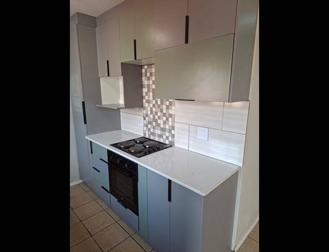 3 BEDROOM HOUSE FOR SALE IN THE ORCHARDS